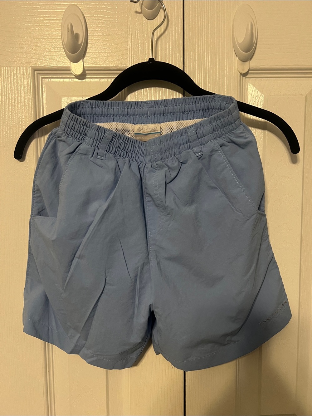 EUC Youth Columbia PFG Omni-Shade Light Blue Pull-On Shorts Size M (10/12)